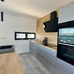 Luxury / * فير