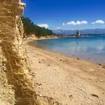 Luxury / شقة