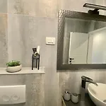 Luxury / شقة فير