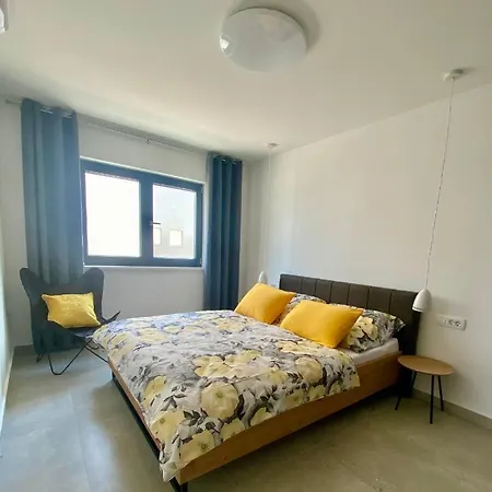Luxury / Apartment Vir