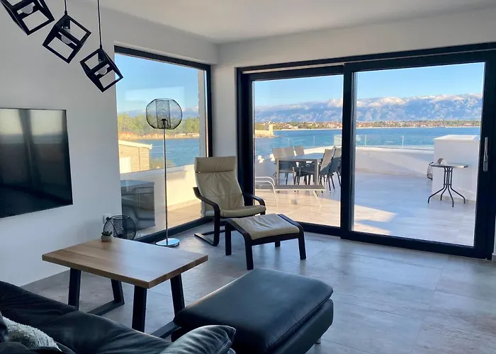 Luxury / Apartment Vir