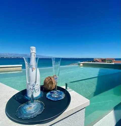 Apartment Luxury / Vir